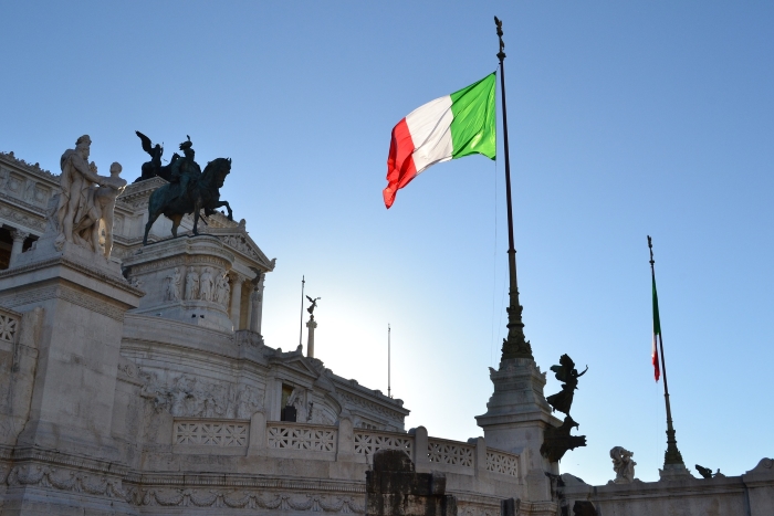 Read more about the article Inteligente’… Italy Ends Vaccination Mandate for Healthcare Workers, Teachers and Those Over 50